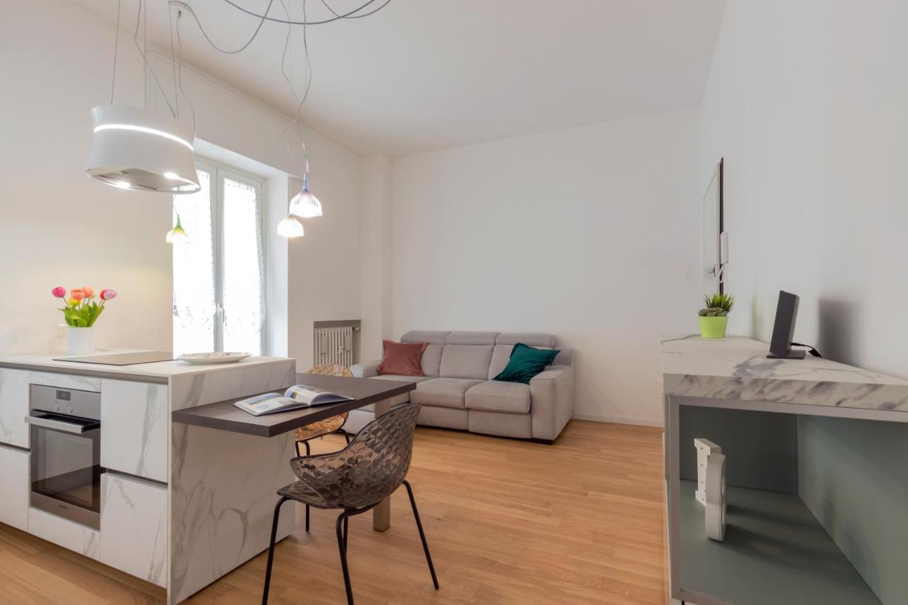 Design Premium Apartment In Center Milan - Homeunity Екстериор снимка