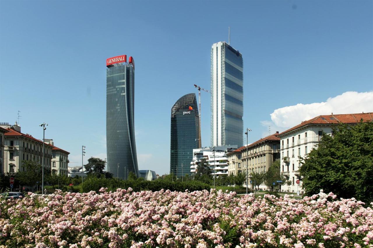 Design Premium Apartment In Center Milan - Homeunity Екстериор снимка